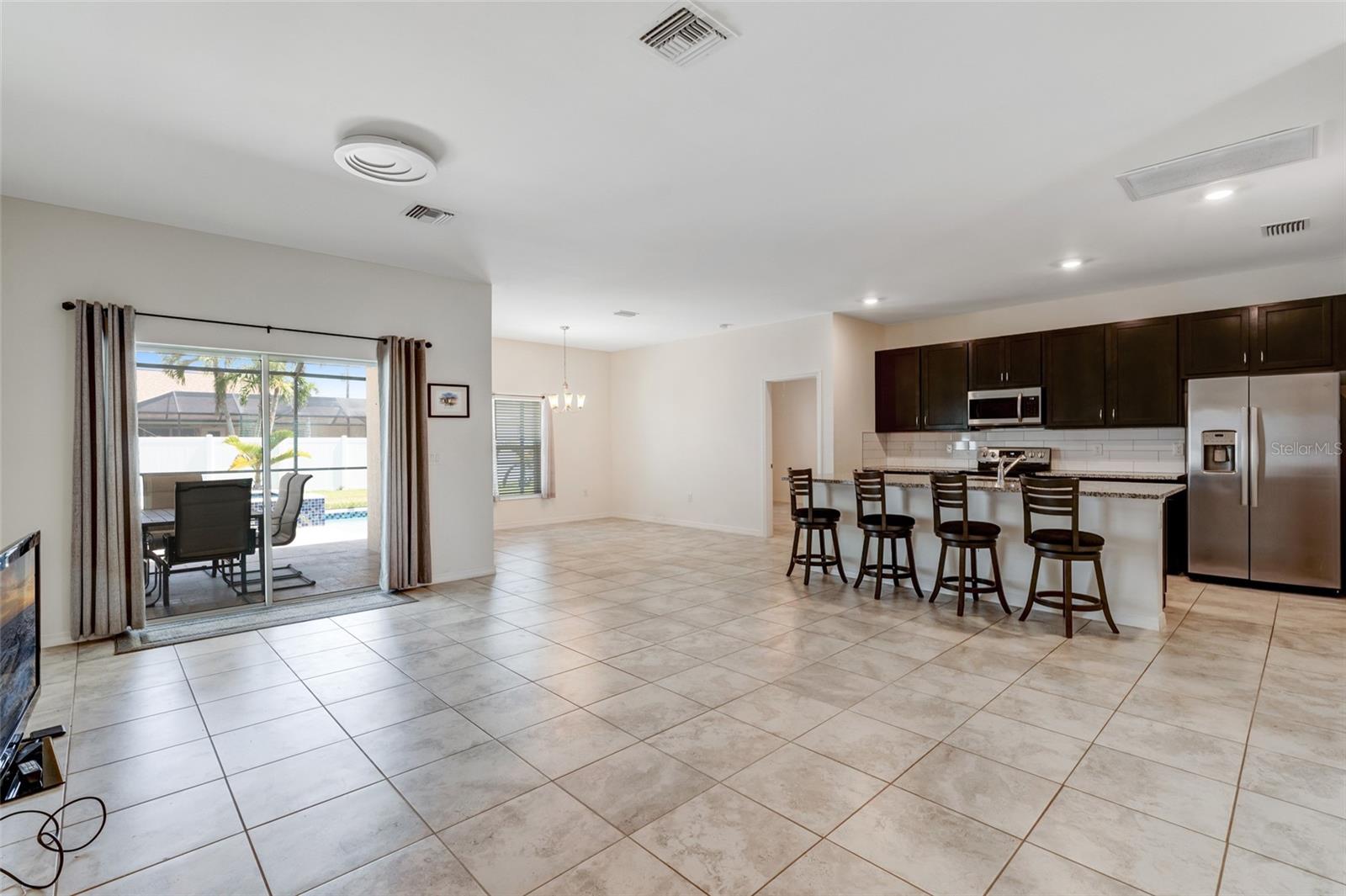 1443 SW 1ST STREET