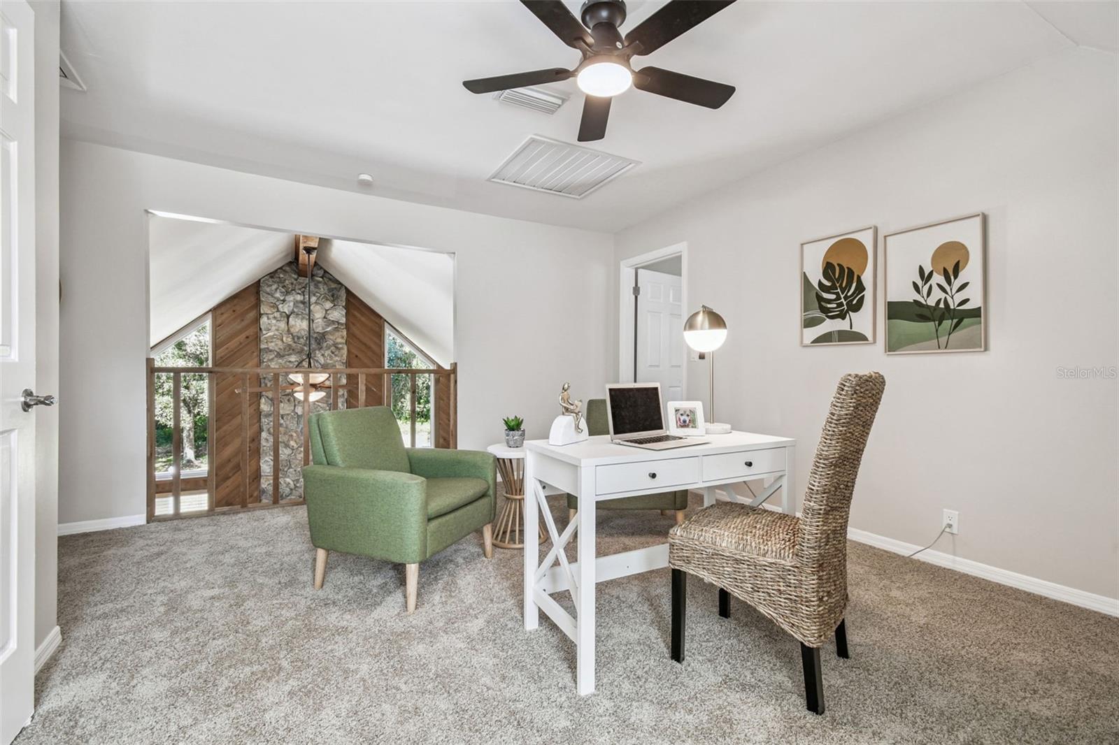 KNOLLWOOD ACRES - Residential