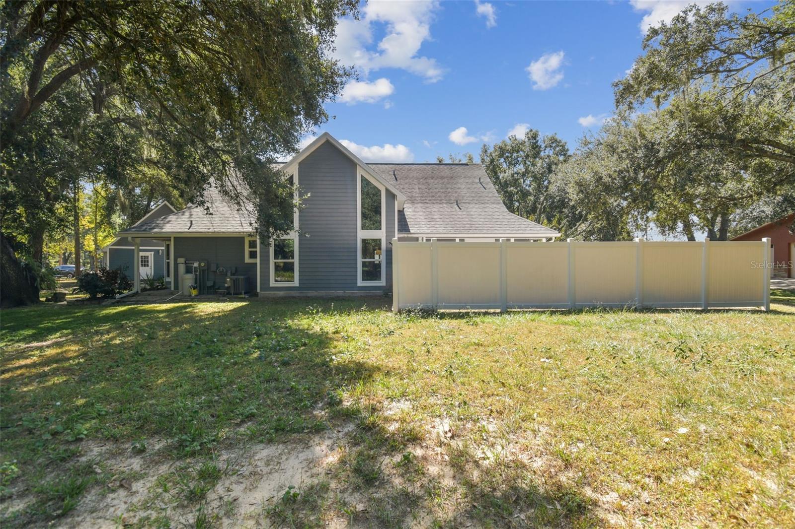 KNOLLWOOD ACRES - Residential