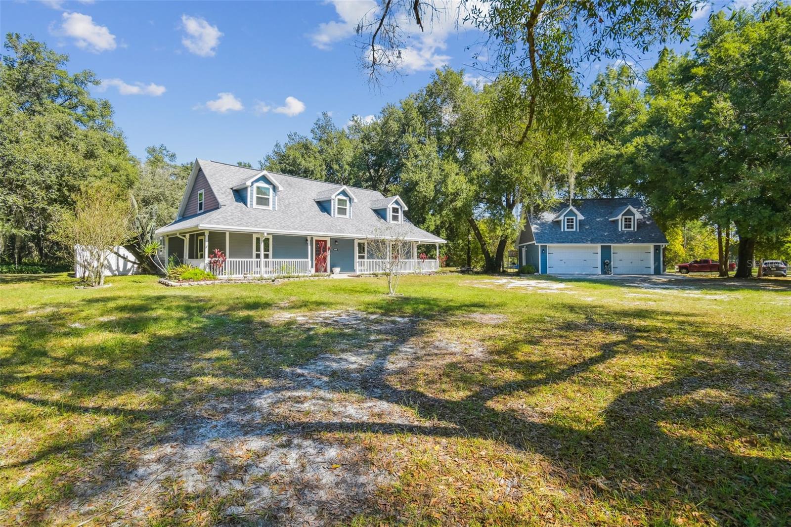 KNOLLWOOD ACRES - Residential