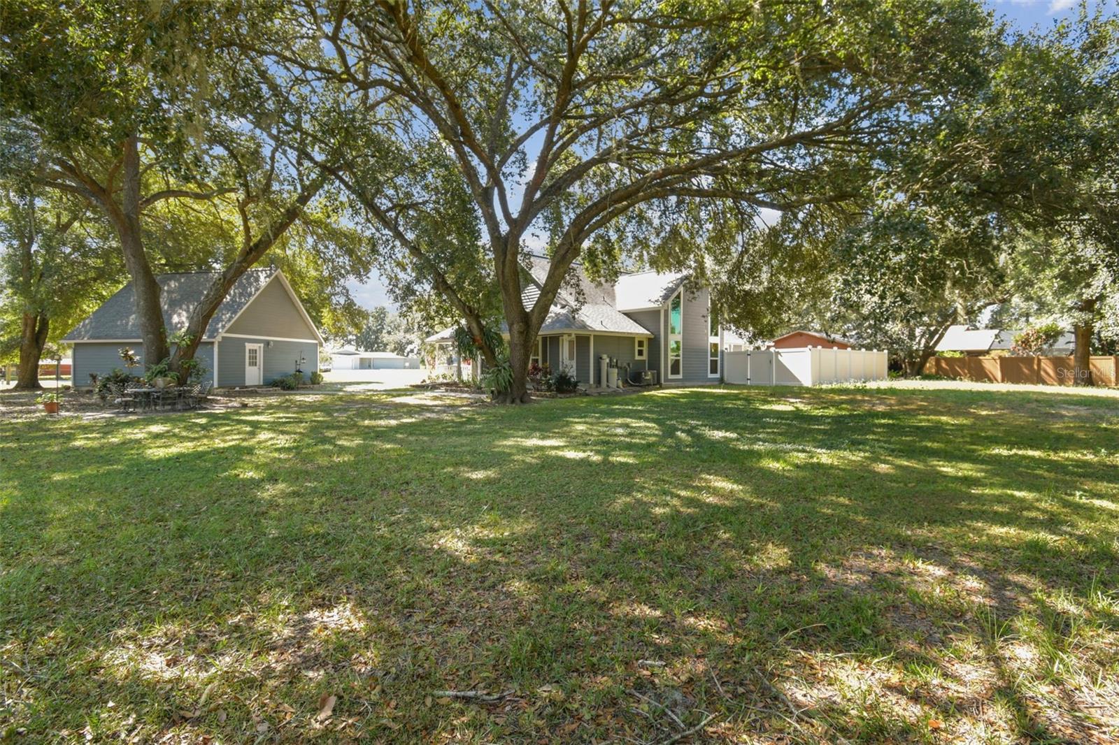 KNOLLWOOD ACRES - Residential