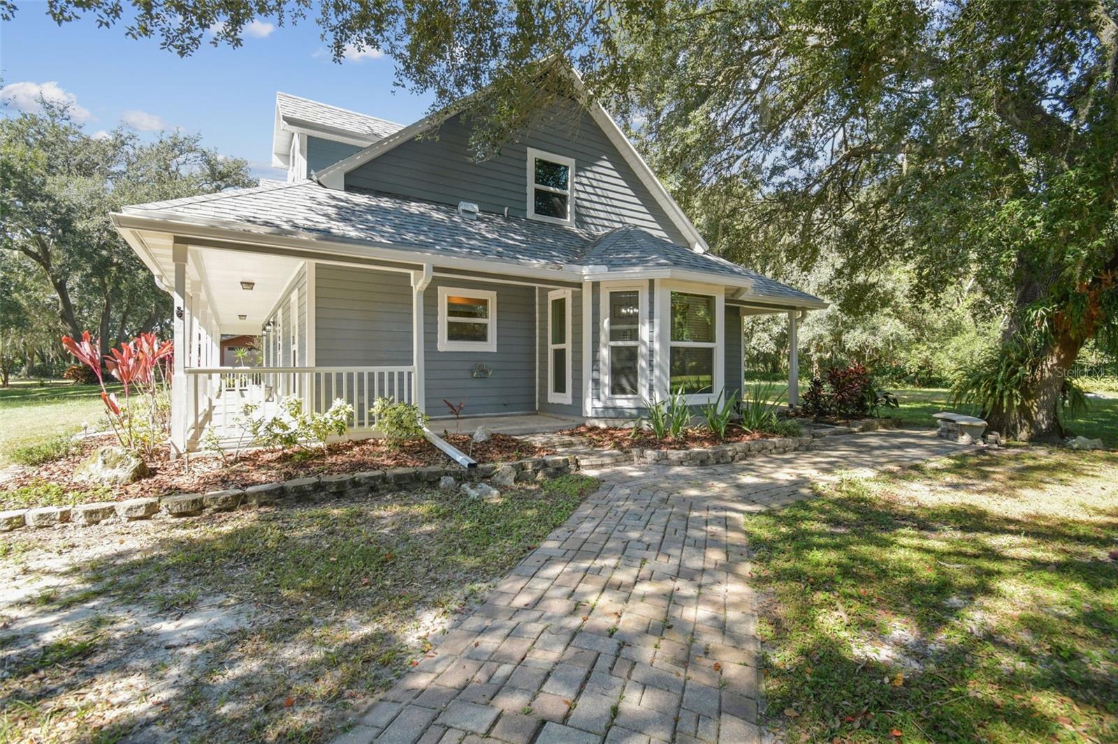 KNOLLWOOD ACRES - Residential