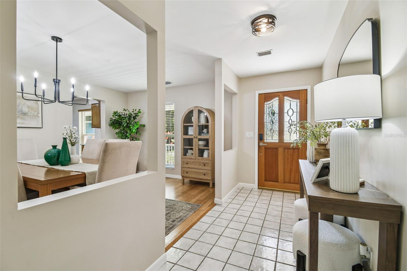 KNOLLWOOD ACRES - Residential