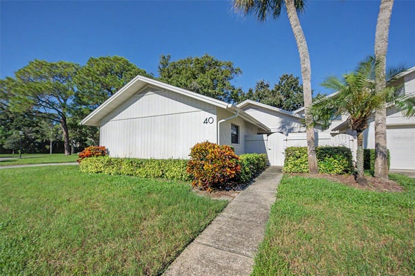 492 LAKEVIEW DR APT 40, PALM HARBOR, FL 34683 - Image f473715b59bd24eeb53d7cb1e5399cee/2750667461
