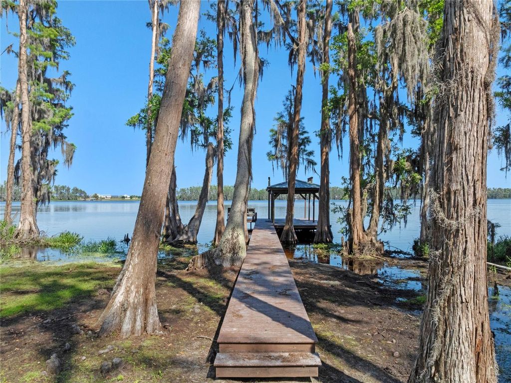 Photo of 6037 Lake Erie Road, Groveland, FL 34736 (MLS # O6374699)