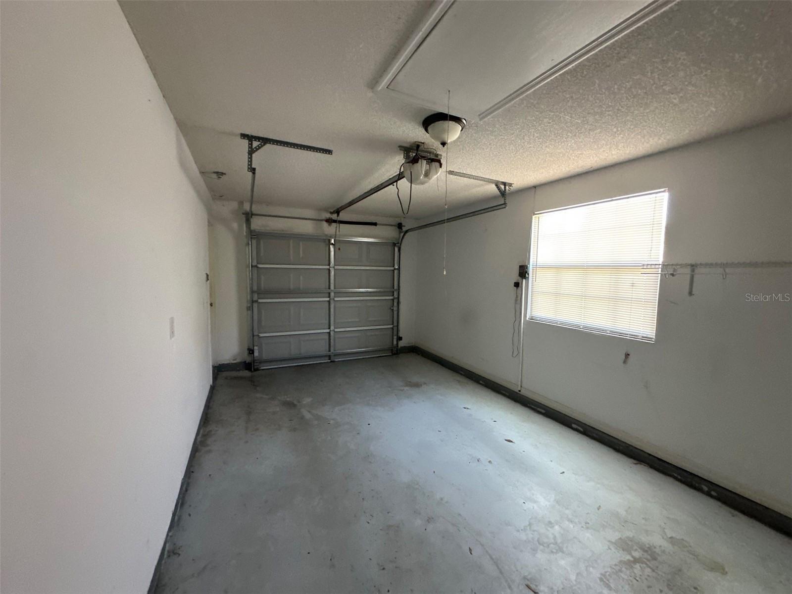 ALAFAYA WOODS PH 5 - Residential Lease