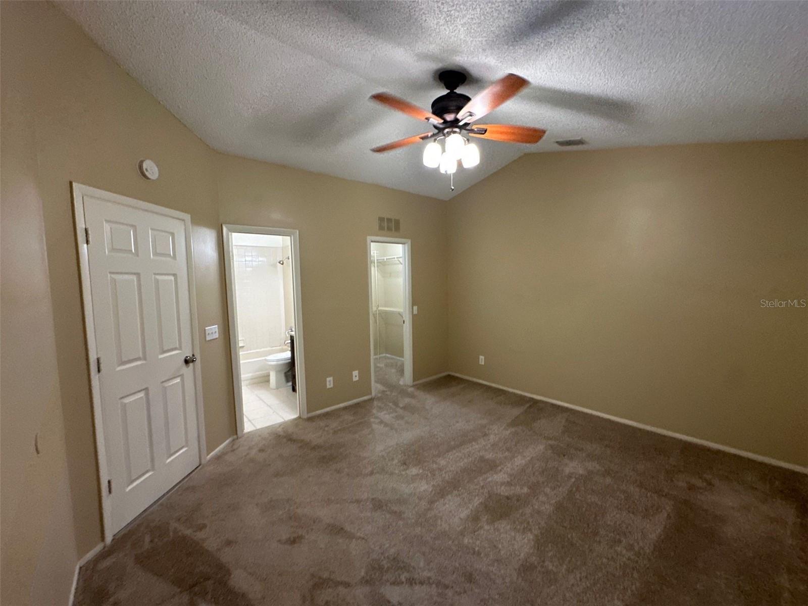 ALAFAYA WOODS PH 5 - Residential Lease