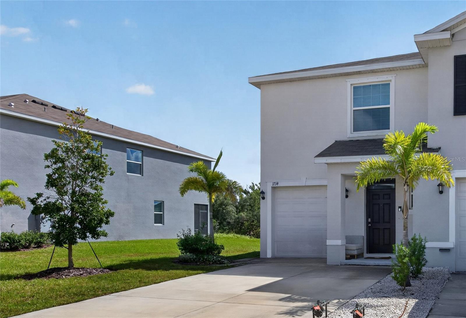 1734 WOODLEAF HAMMOCK COURT