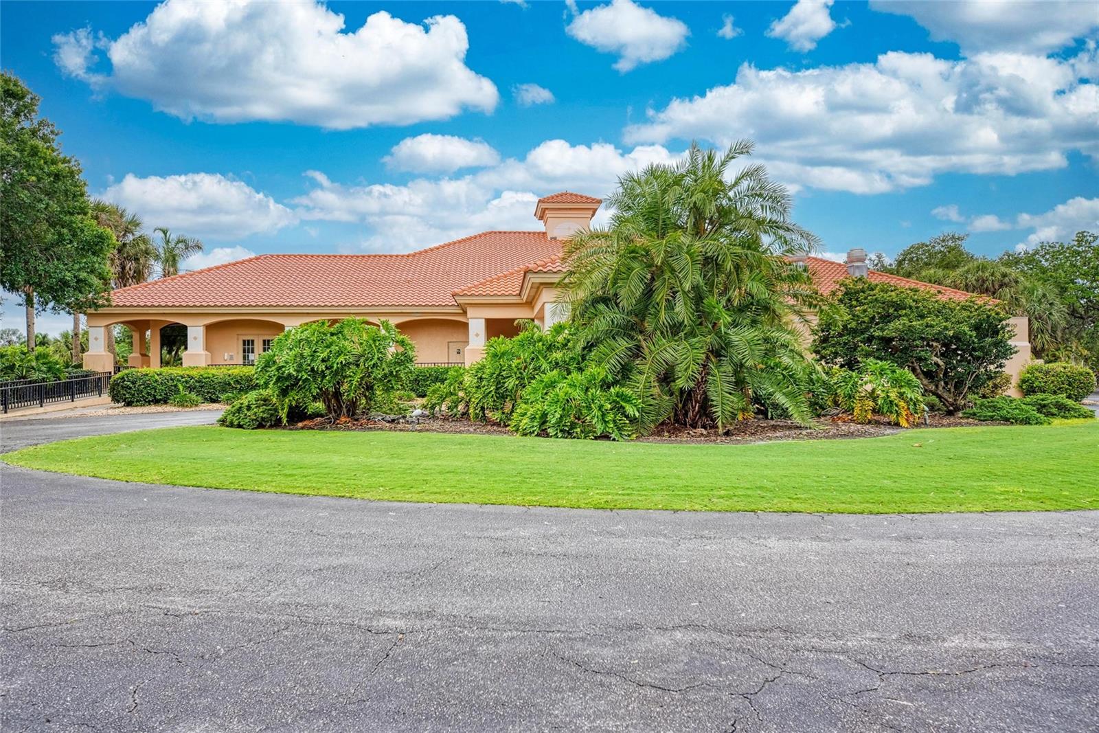 SEMINOLE LAKES PH 04 - Residential