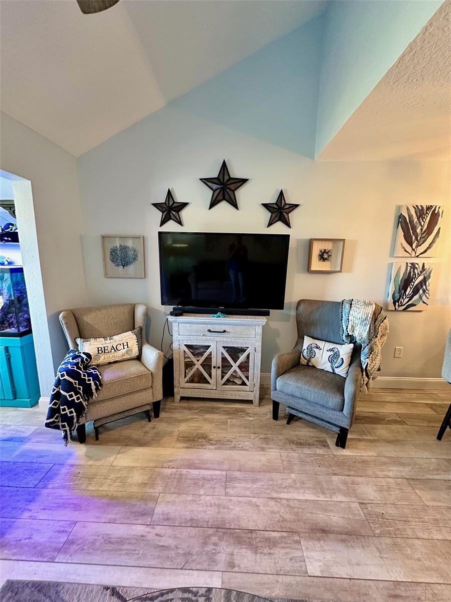 HIDEAWAY BAY BEACH CLUB PH 09 - Residential