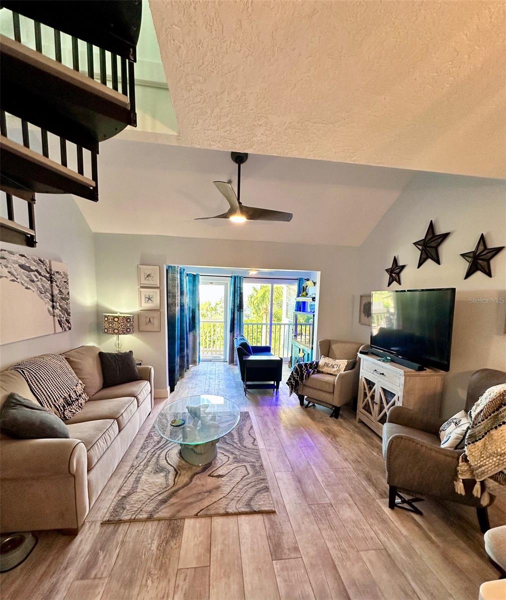 HIDEAWAY BAY BEACH CLUB PH 09 - Residential