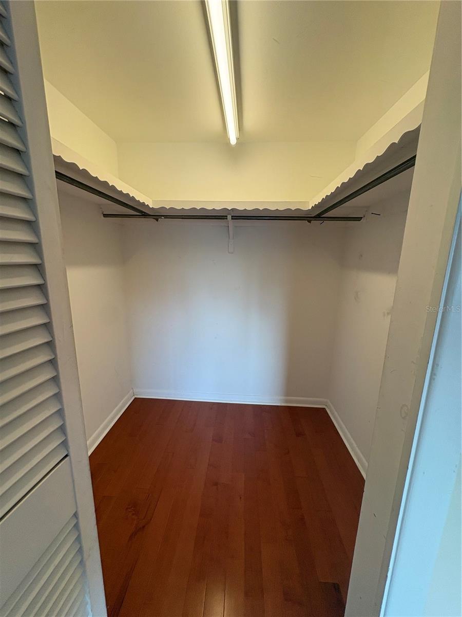 BAYWAY ISLES POINT BRITTANY FIVE - Residential Lease