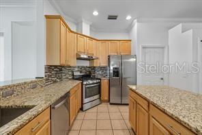 LAKES AT NORTHWOOD PH 03B - Residential Lease