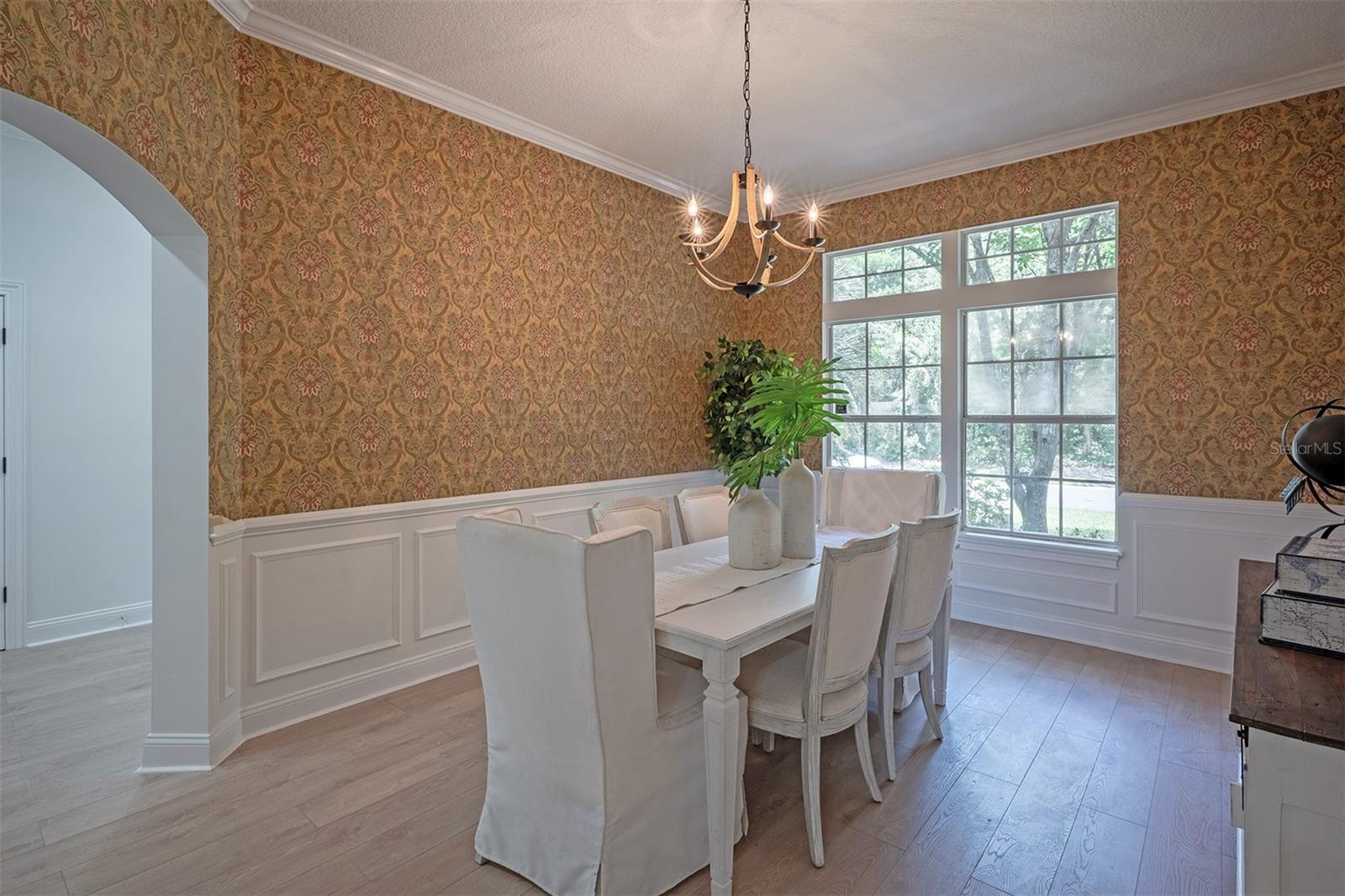 QUEEN HRBR YACHT & CO U19 - Residential