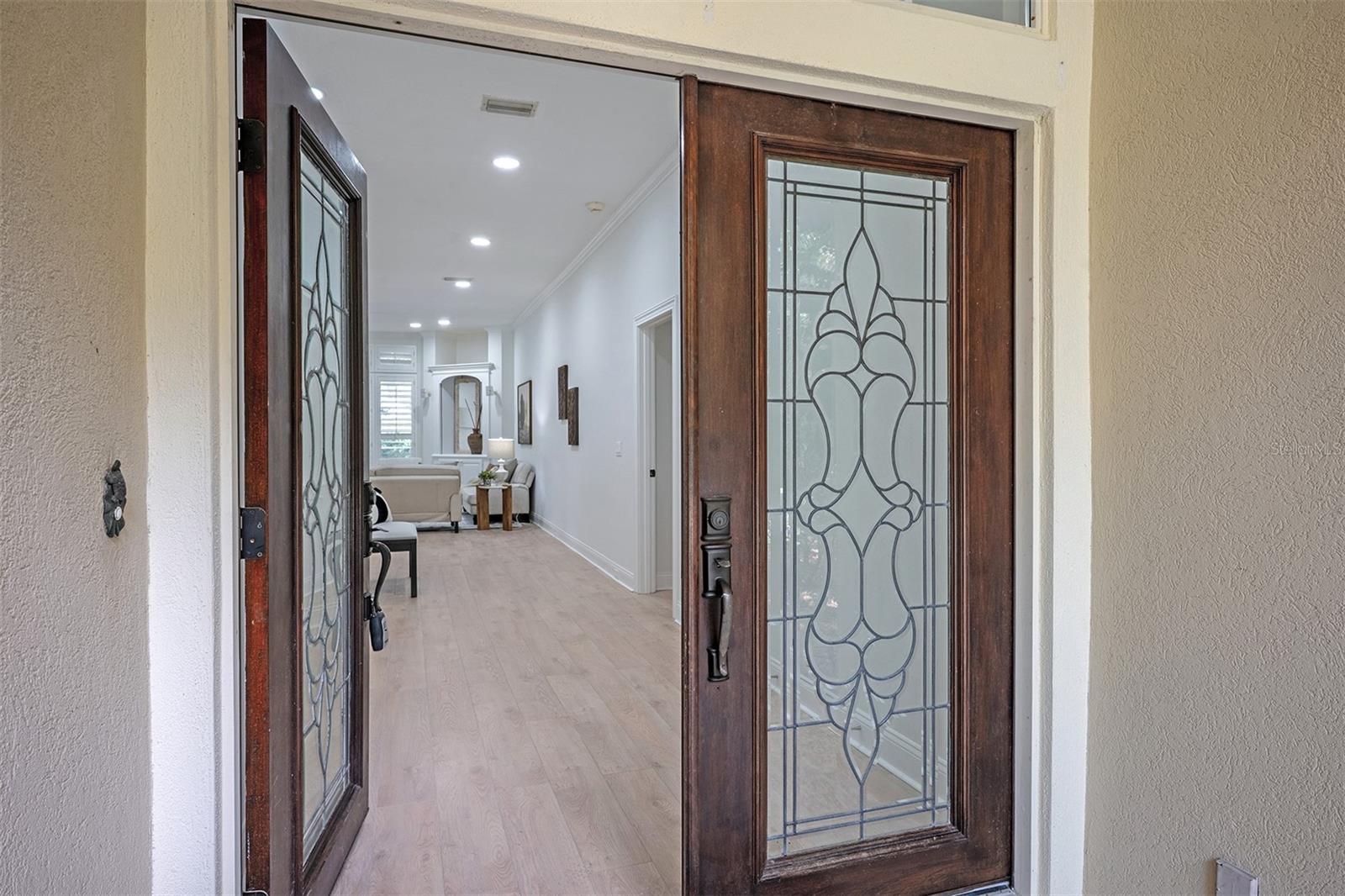 QUEEN HRBR YACHT & CO U19 - Residential