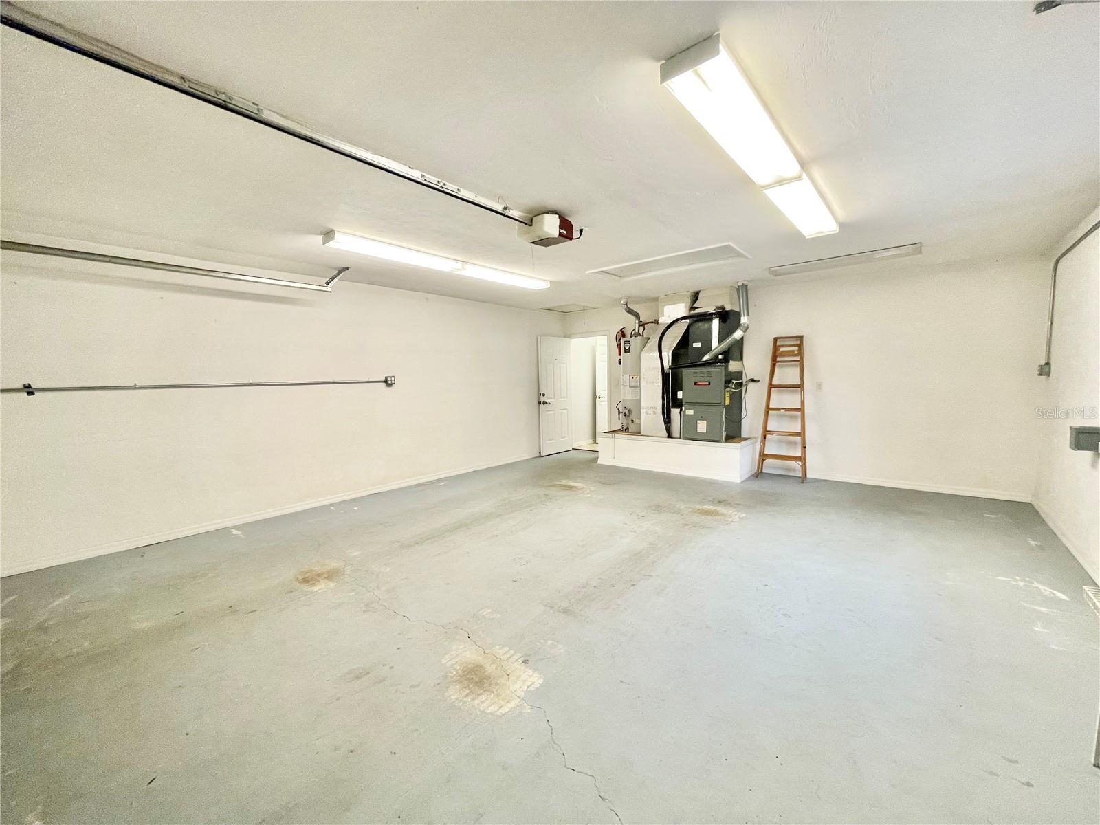 WEATHERLY - Residential