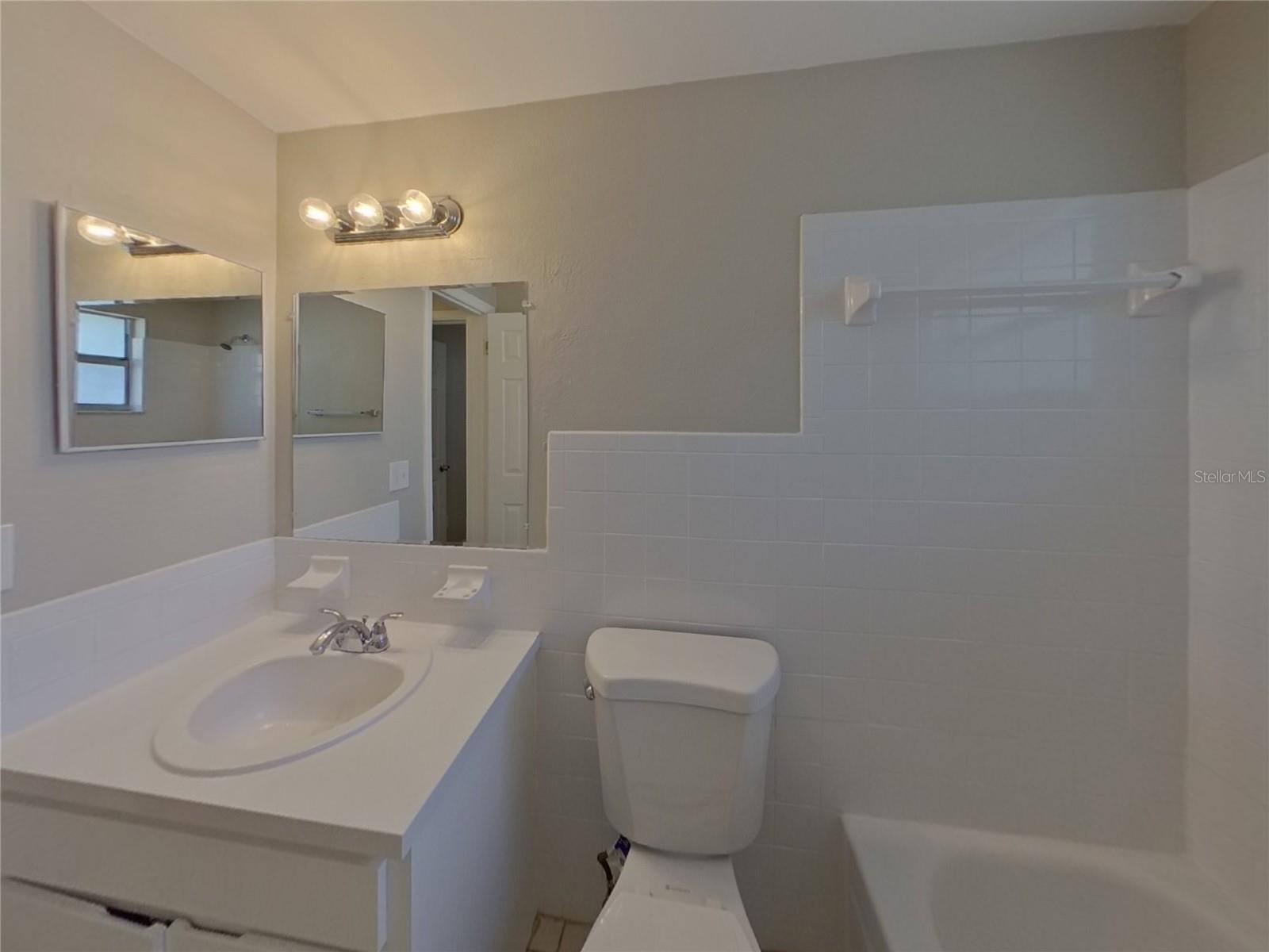 GOLFWOODS - Residential Lease