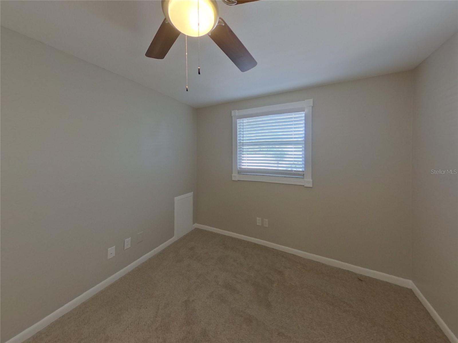 GOLFWOODS - Residential Lease