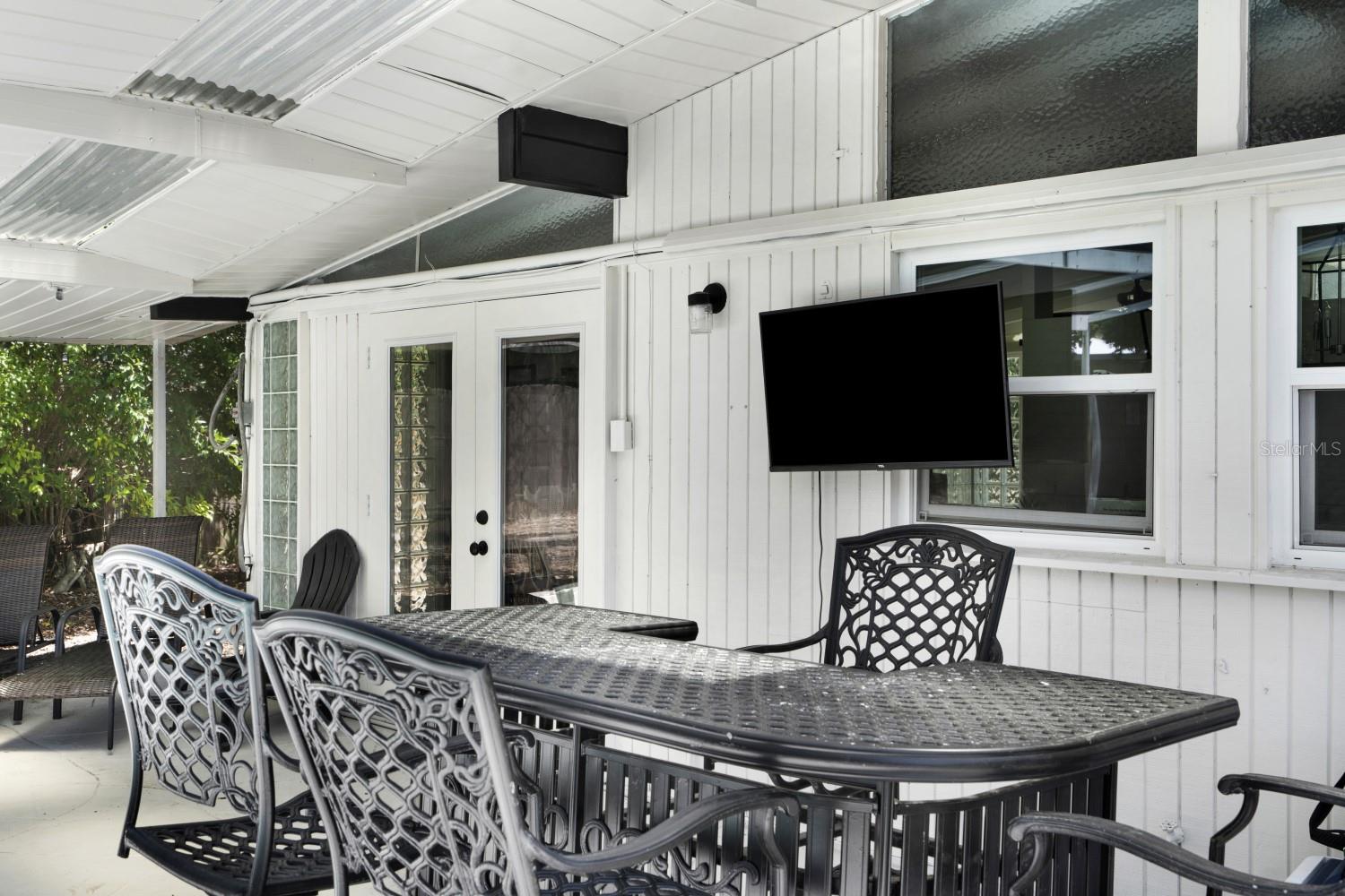 RIVER FOREST - Residential Lease