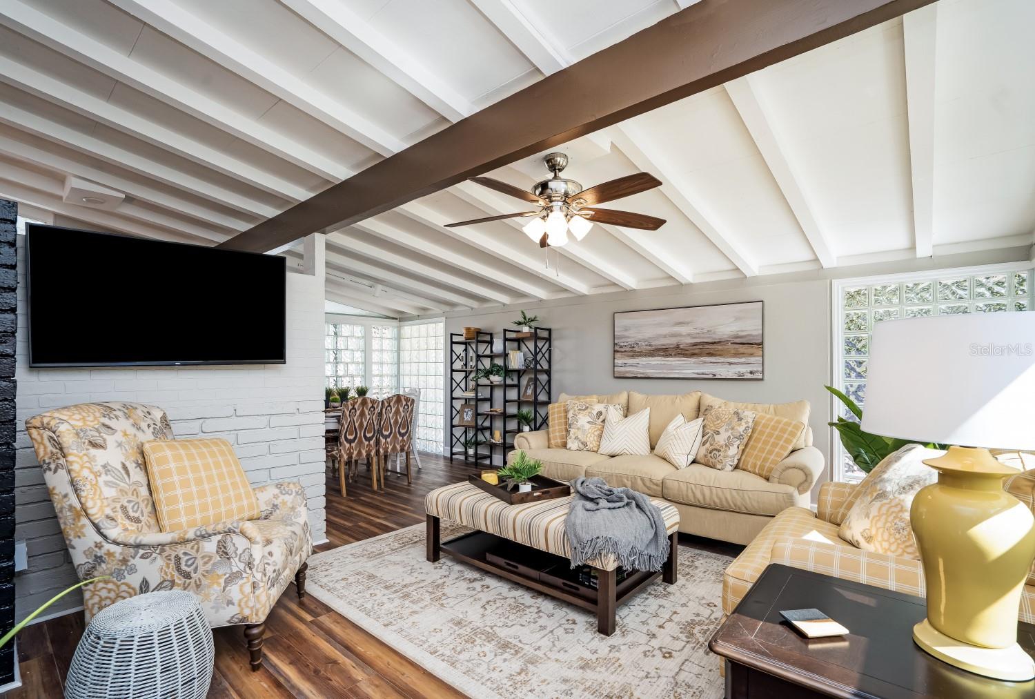 RIVER FOREST - Residential Lease