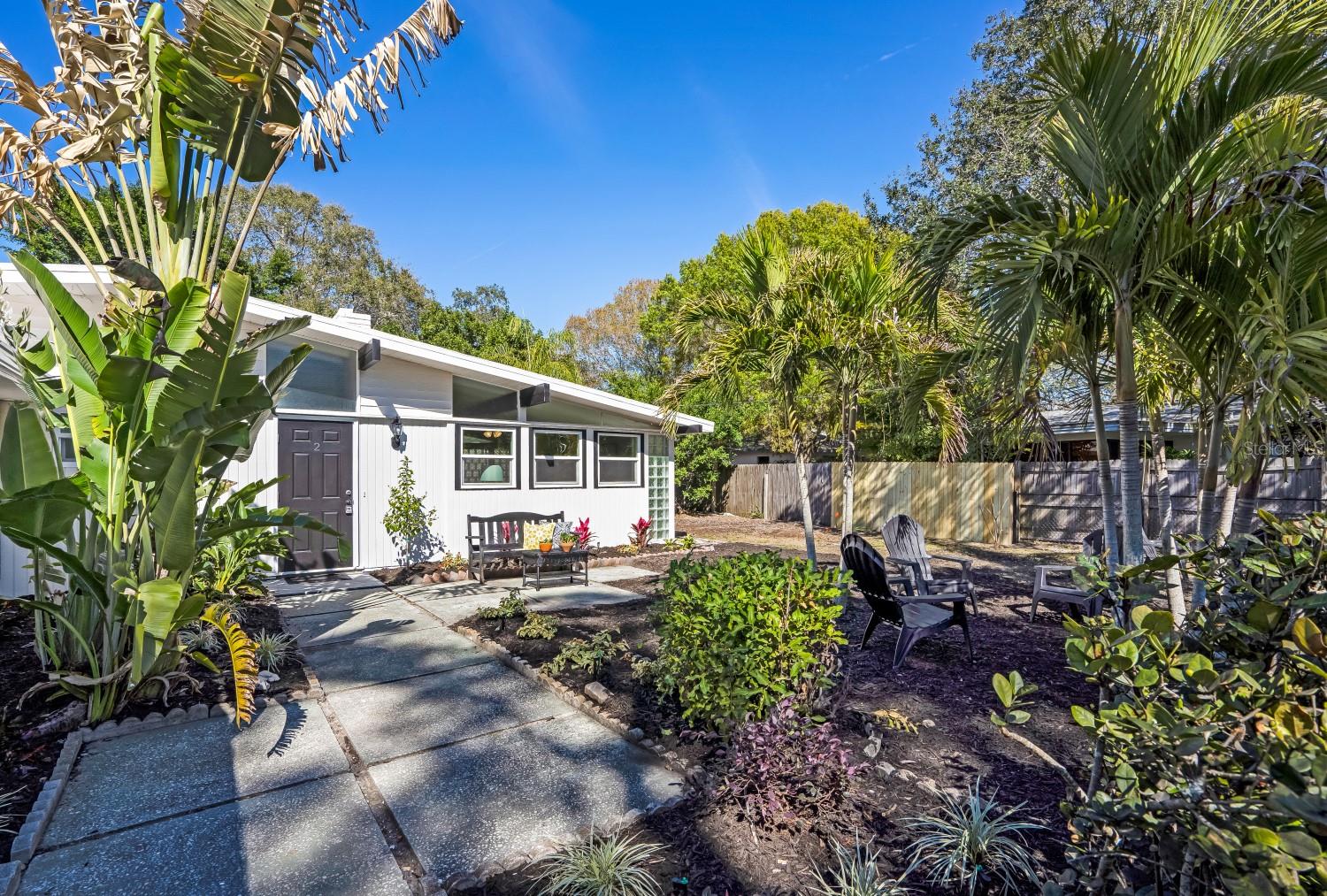 RIVER FOREST - Residential Lease