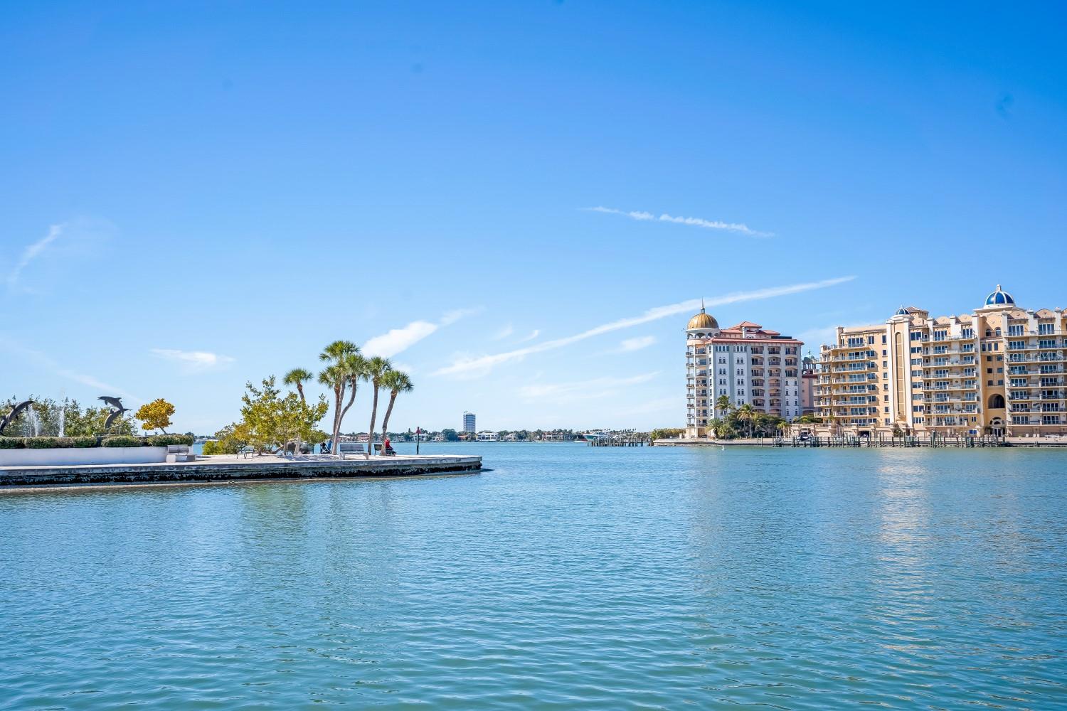 RIVER FOREST - Residential Lease