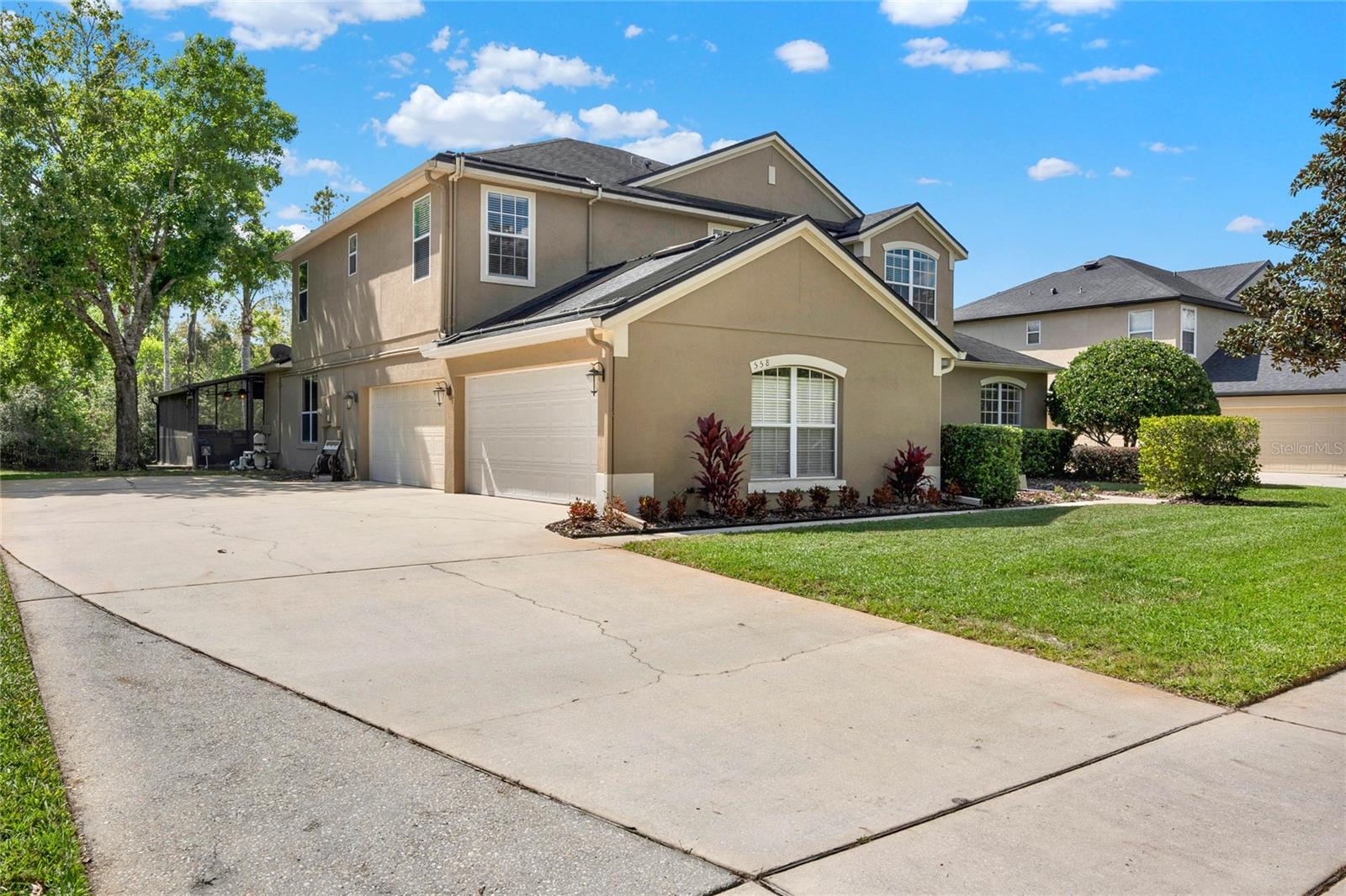 558 OSPREY LAKES CIRCLE