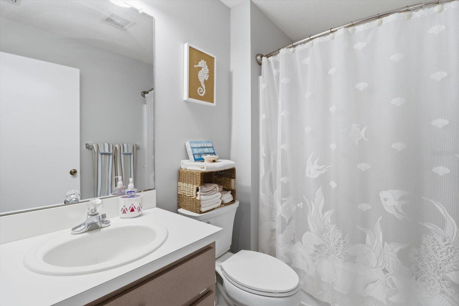 OAKWOOD VILLAGE - Residential