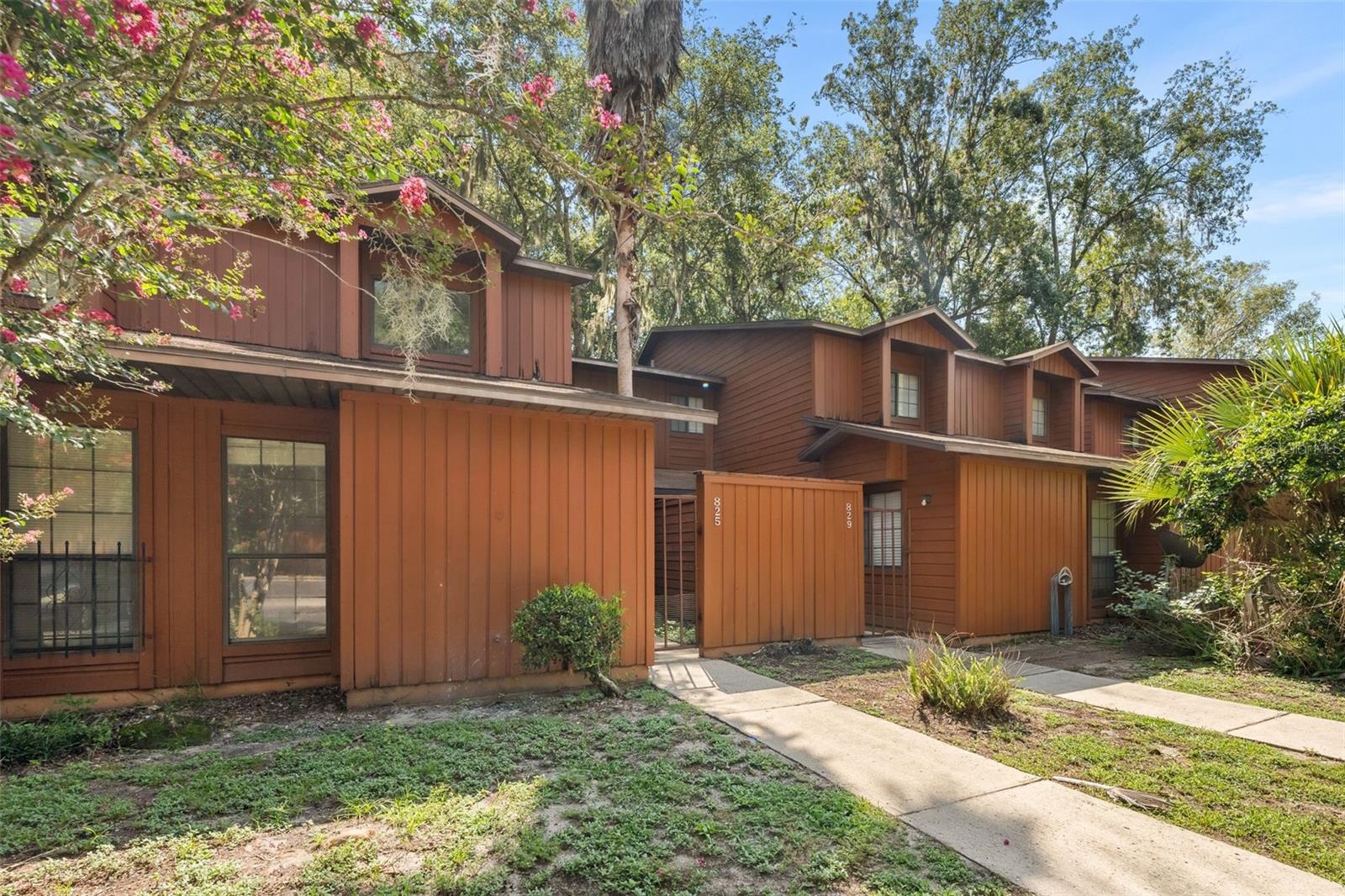 825 SW 55TH TERRACE