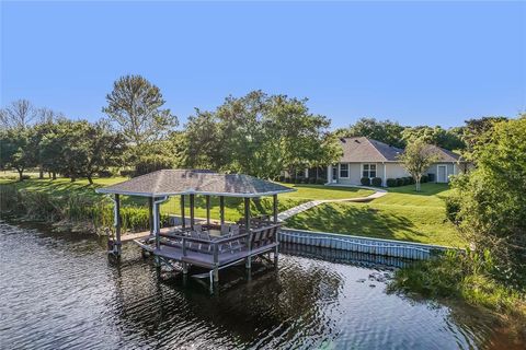 A home in LADY LAKE