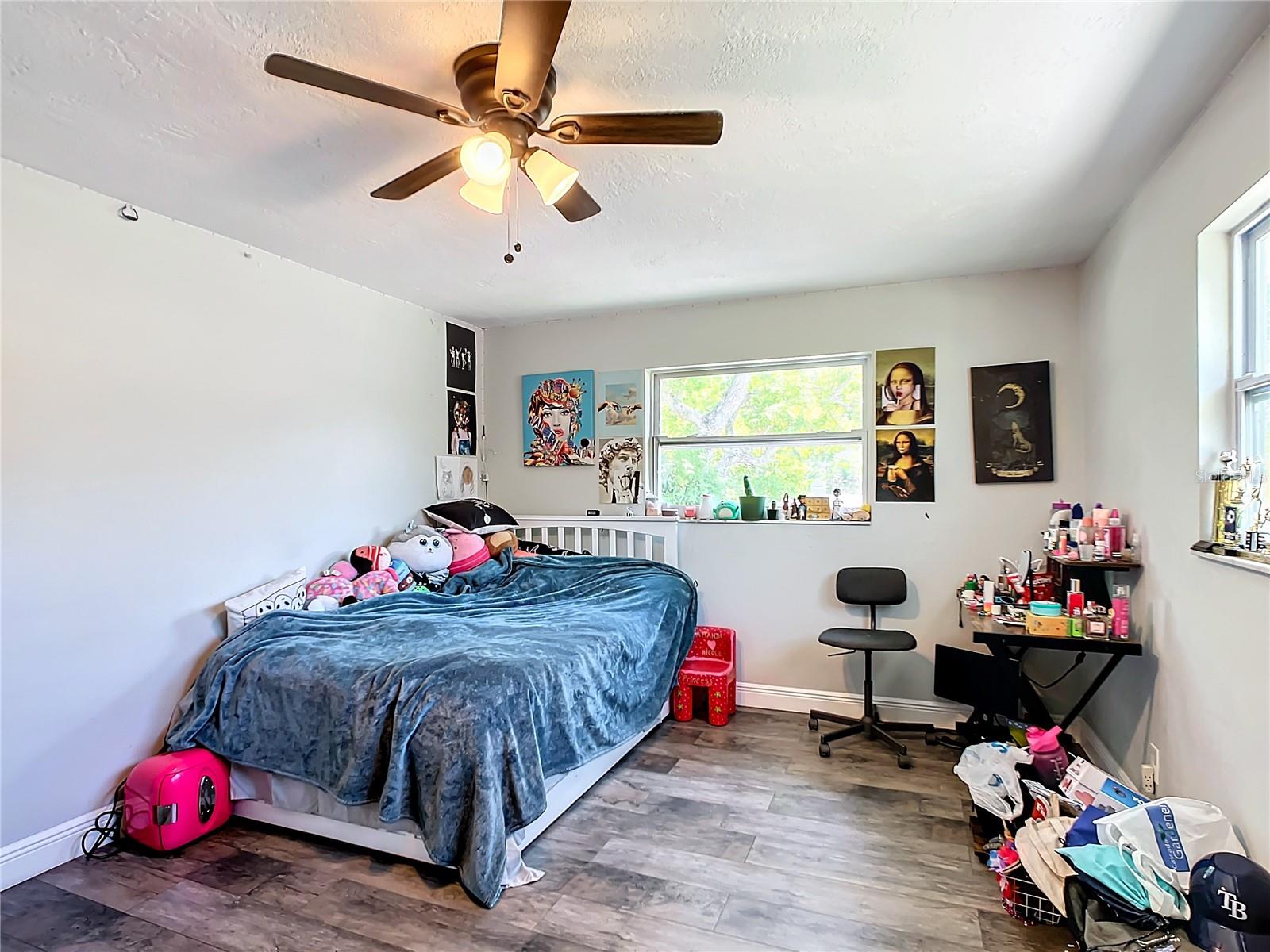 SPANISH ACRES - Residential