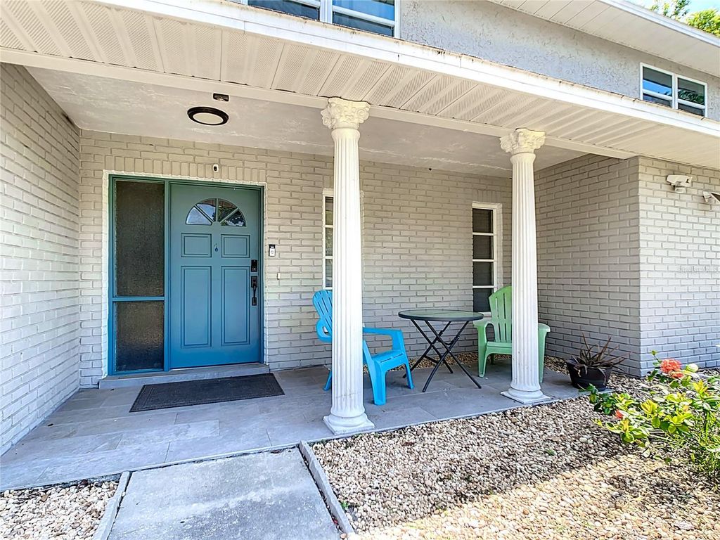 Photo of 2175 Santa Paula Dr, Dunedin, FL 34698 (MLS # TB8482043)