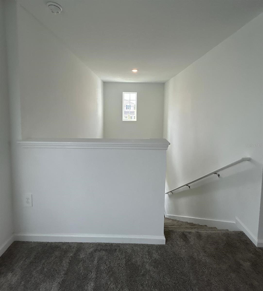 PEACE CREEK RESERVE 40'S - Residential Lease