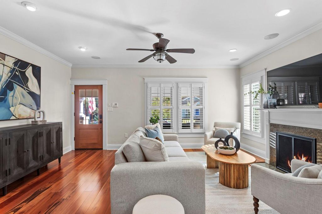 Photo of 1315 S Moody Avenue, Tampa, FL 33629 (MLS # TB8453856)