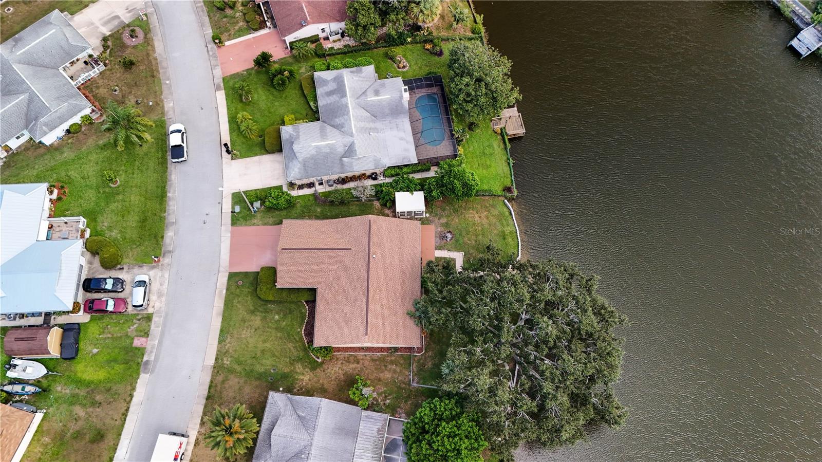 EMBASSY HILLS - Residential