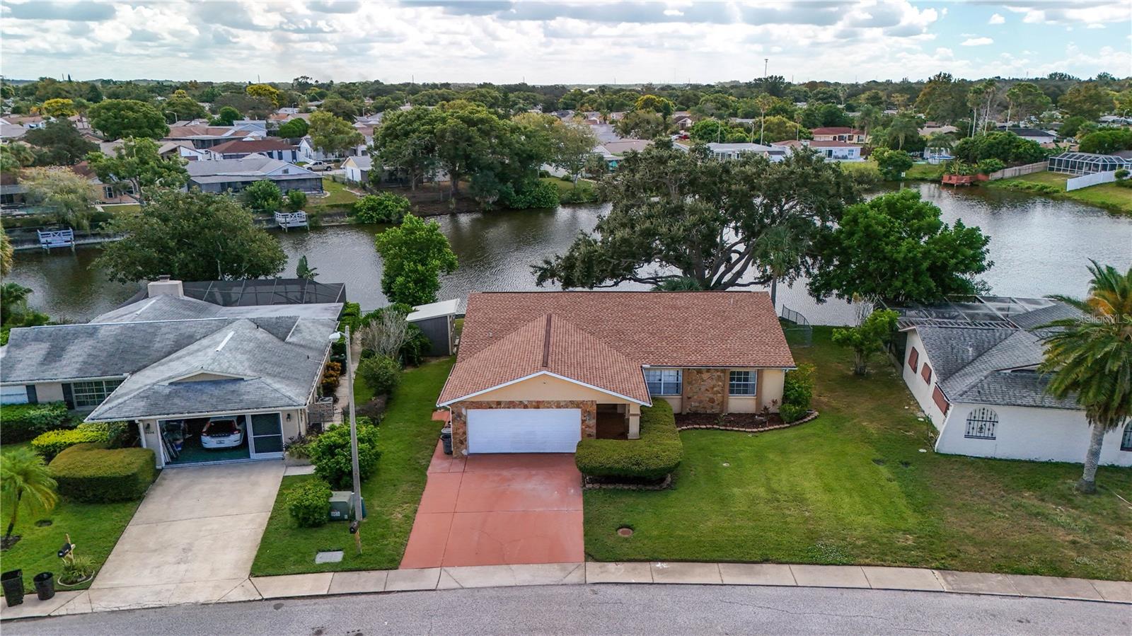 EMBASSY HILLS - Residential