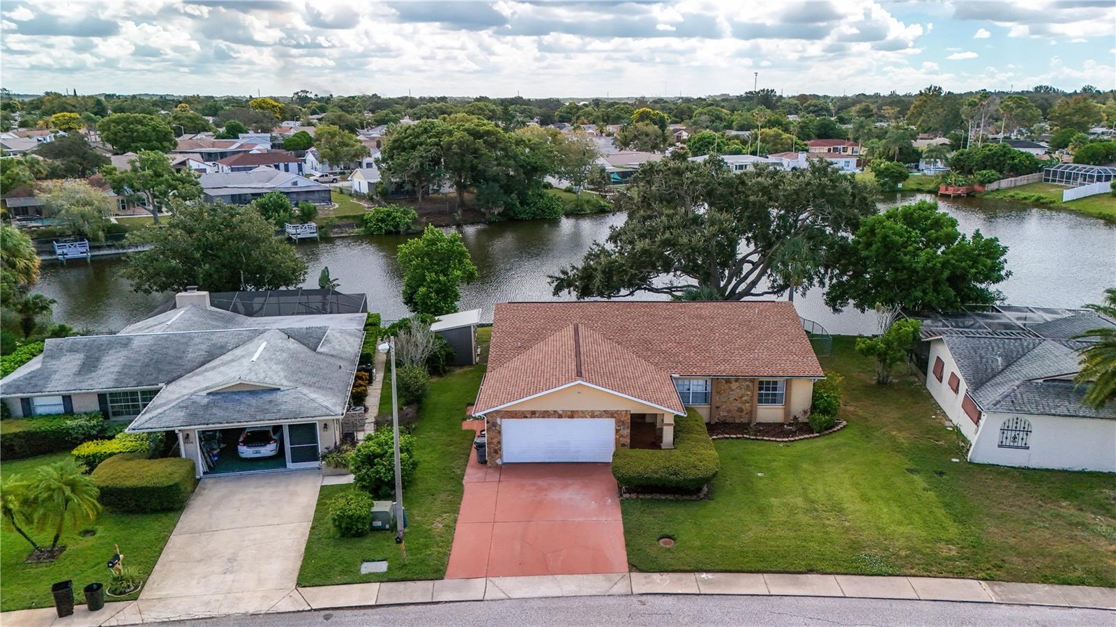 EMBASSY HILLS - Residential