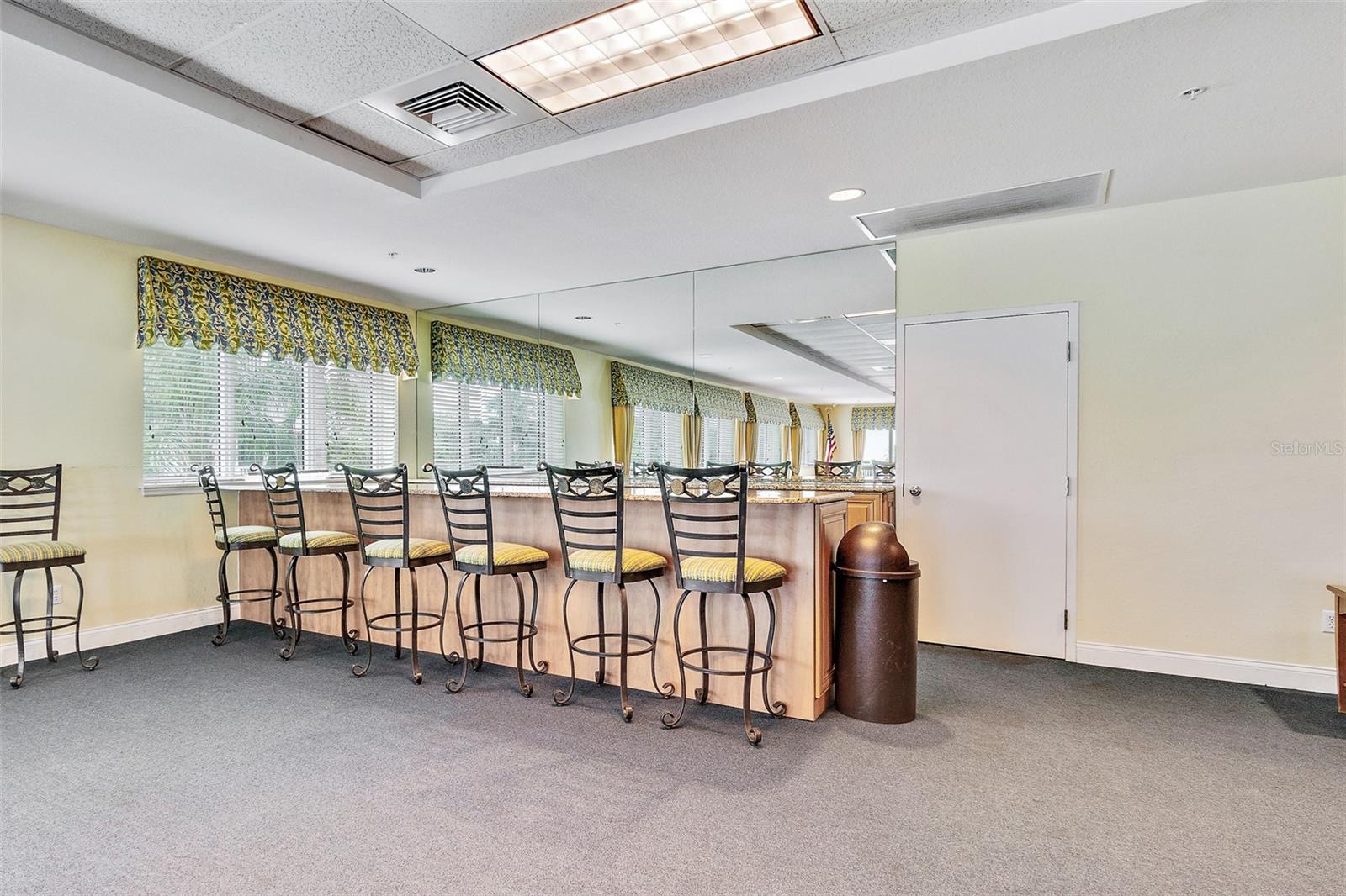 OCEANS GRAND CONDO - Residential