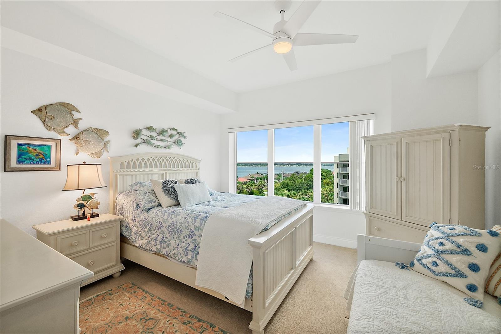 OCEANS GRAND CONDO - Residential