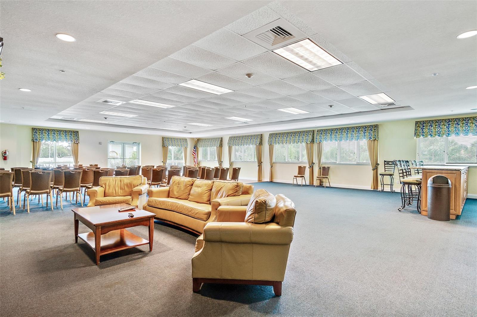 OCEANS GRAND CONDO - Residential