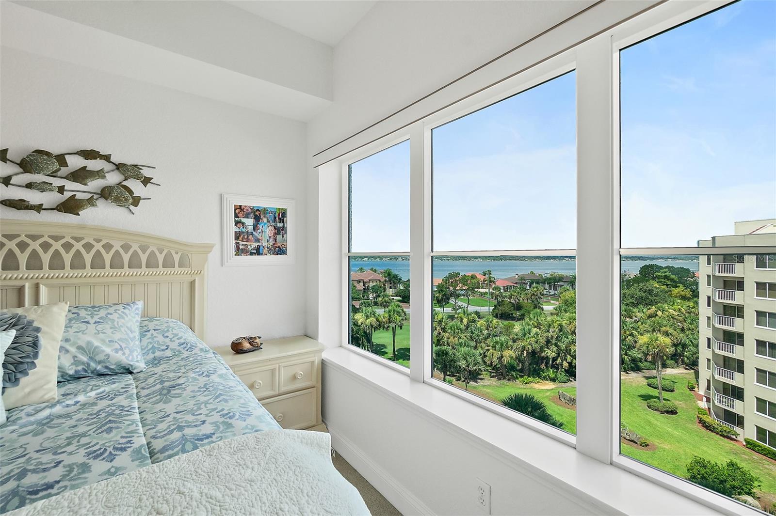 OCEANS GRAND CONDO - Residential