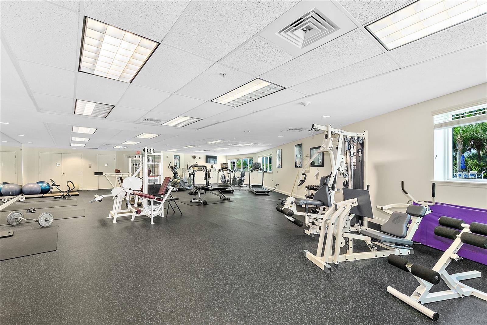 OCEANS GRAND CONDO - Residential