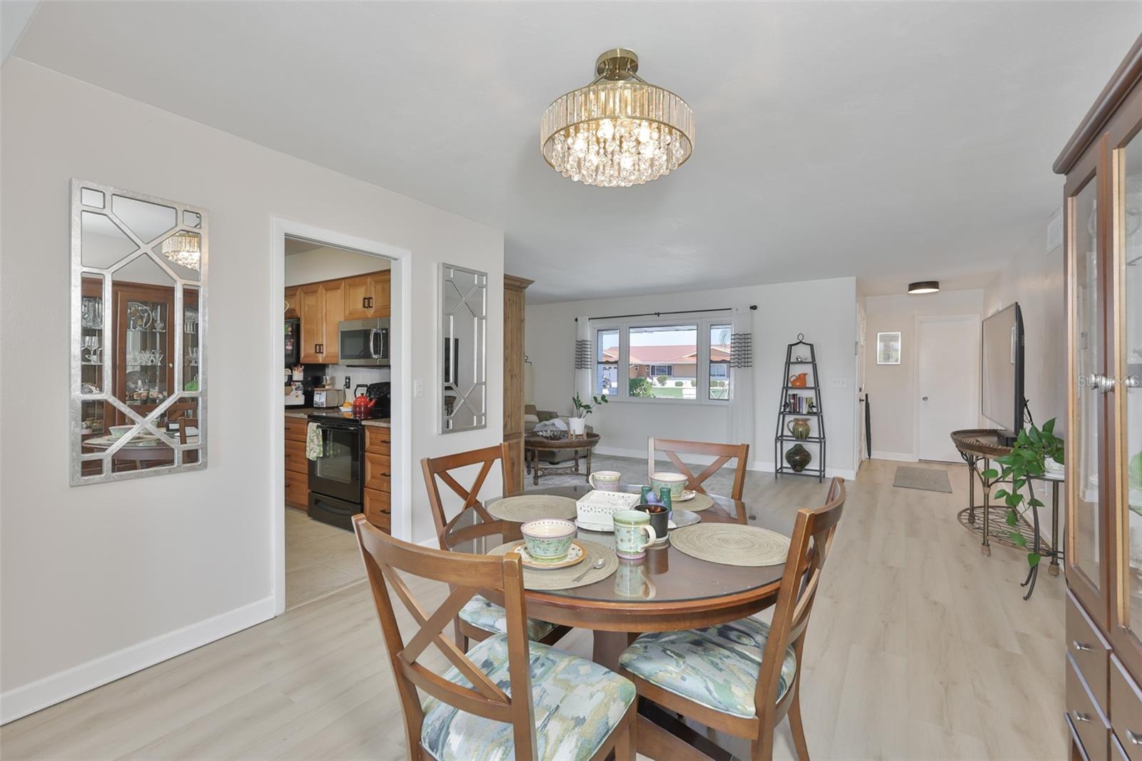 DEL WEBBS SUN CITY FLORIDA UN - Residential