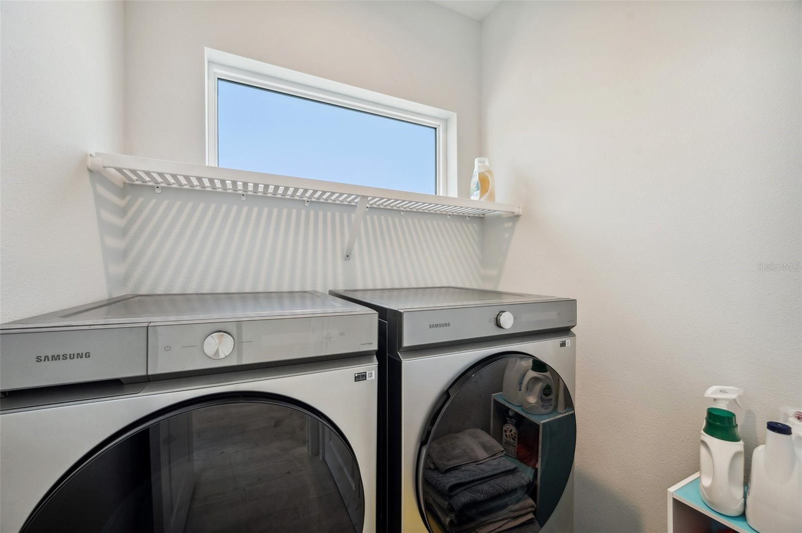 AQUA LAGOON - Residential