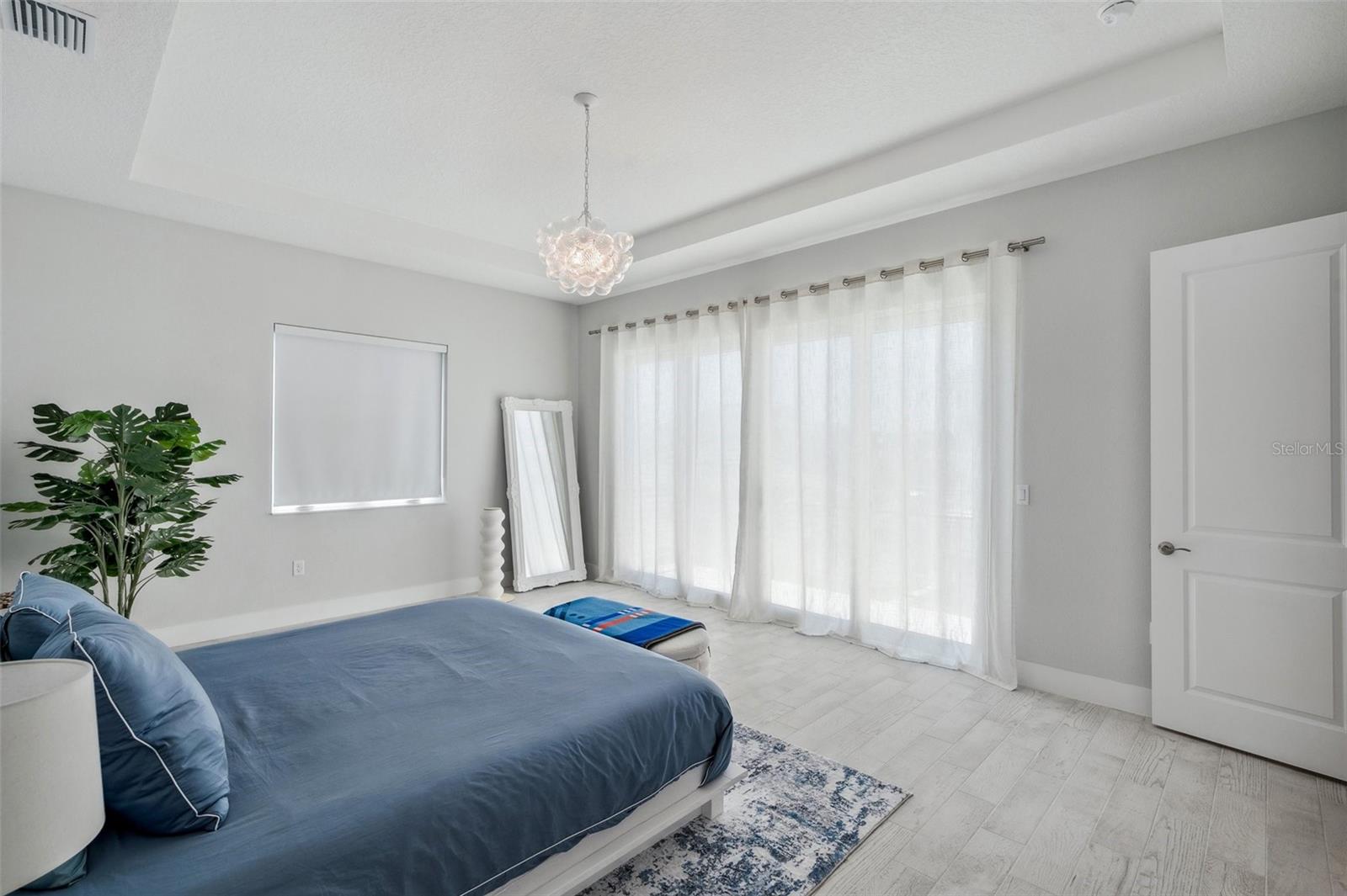 AQUA LAGOON - Residential