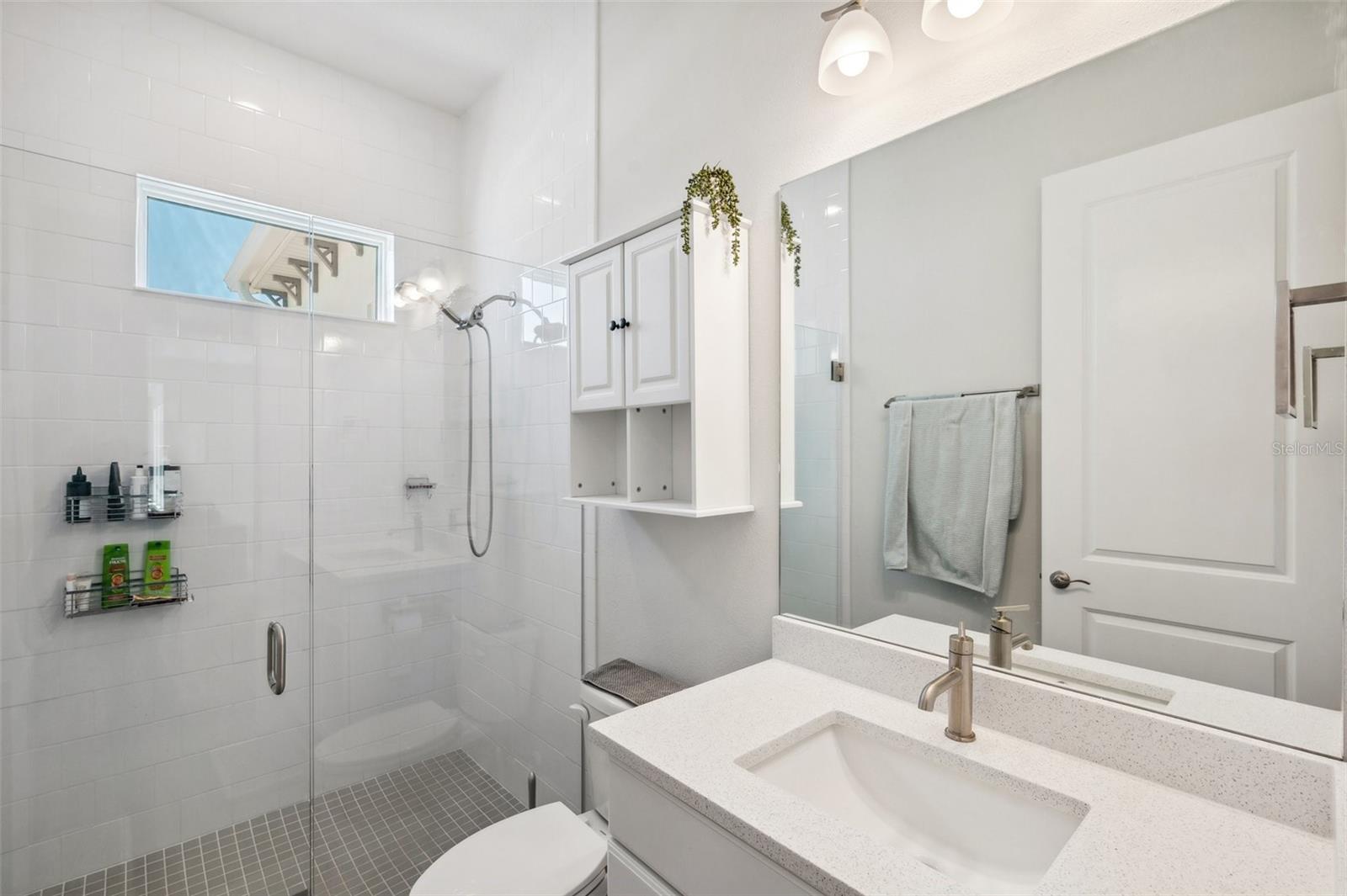 AQUA LAGOON - Residential