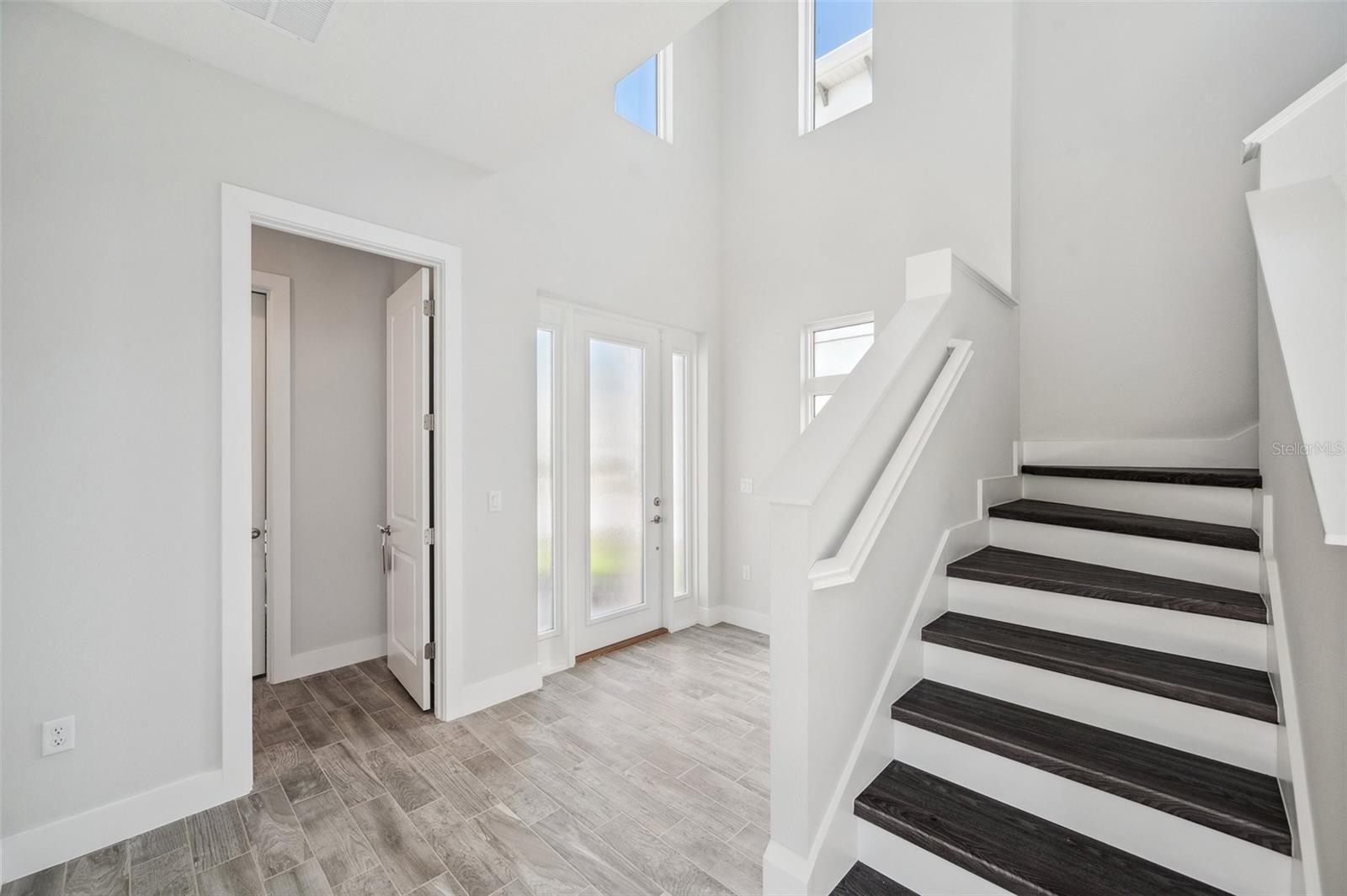 5917 CAT CLAW LANE