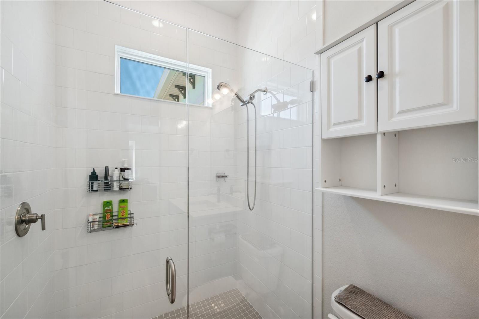 AQUA LAGOON - Residential