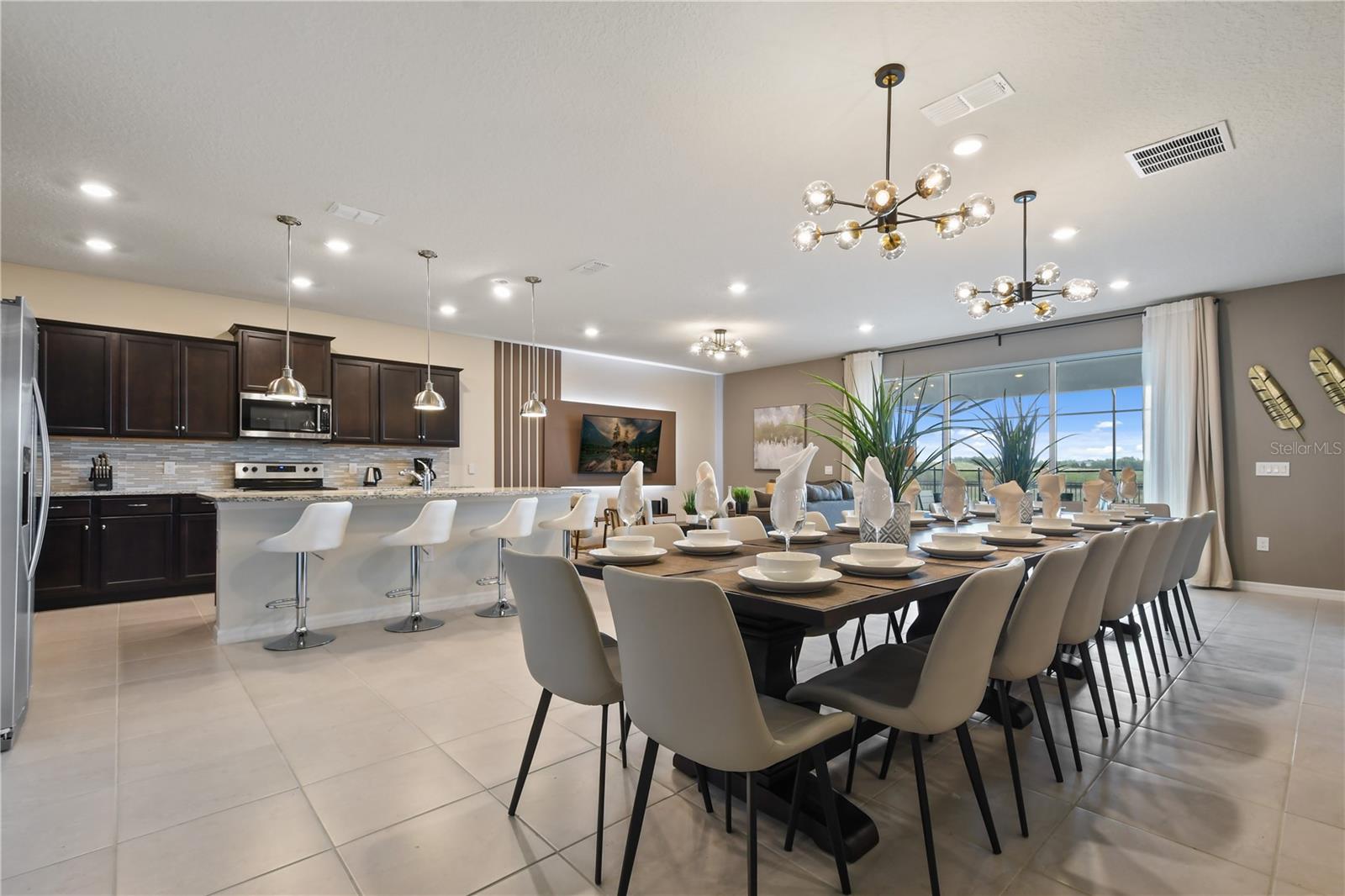 WINDSOR ISLAND RESORT - Residential