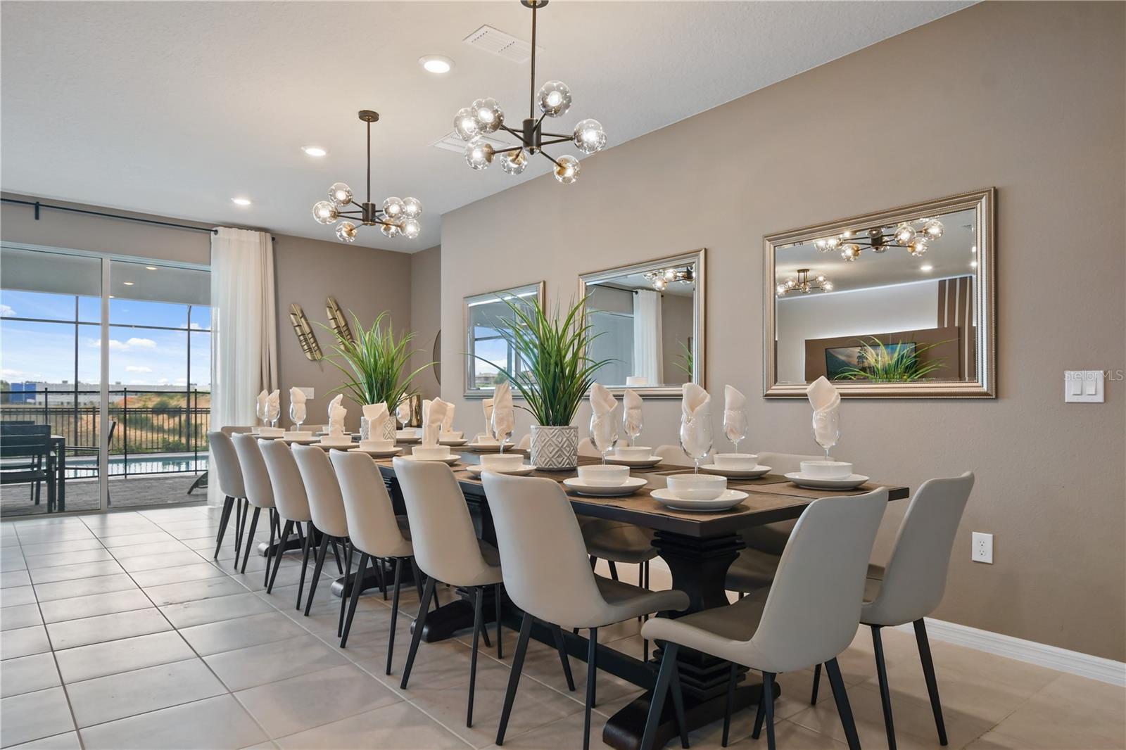 WINDSOR ISLAND RESORT - Residential